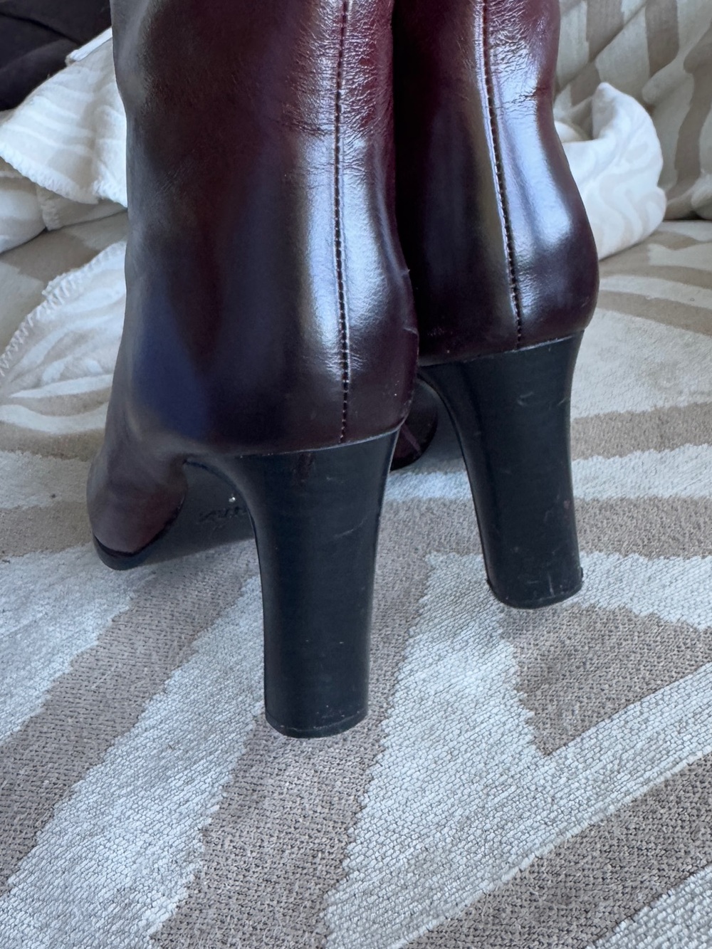 ZARA Leather Knee-High Heeled Boots in Burgundy - Picture 6 of 6
